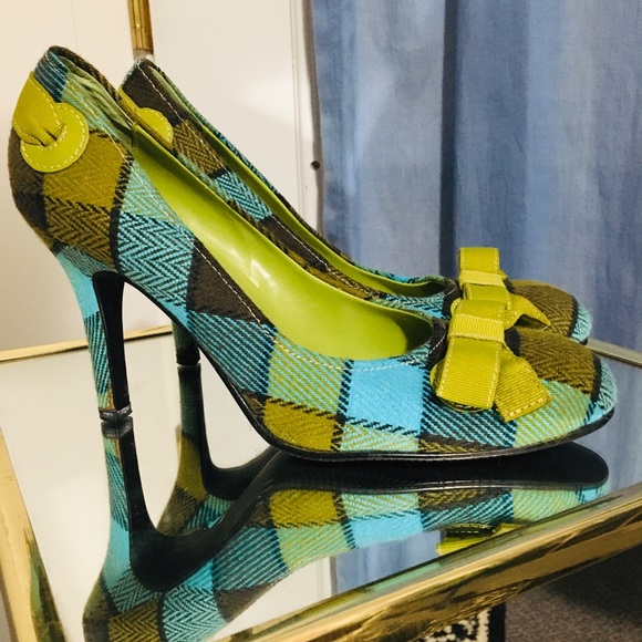 Amanda Smith Shoes - Amanda Smith Plaid bow heels